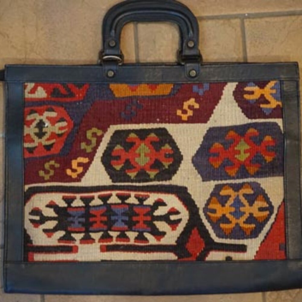 Vintage Yun Art Kilim and Leather Brief Case